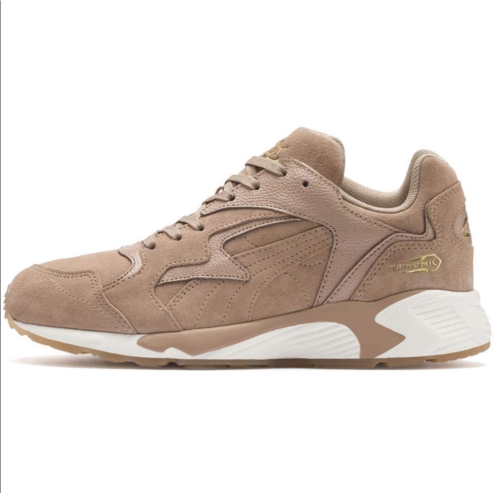 Puma women’s Prevail Soft Sneaker